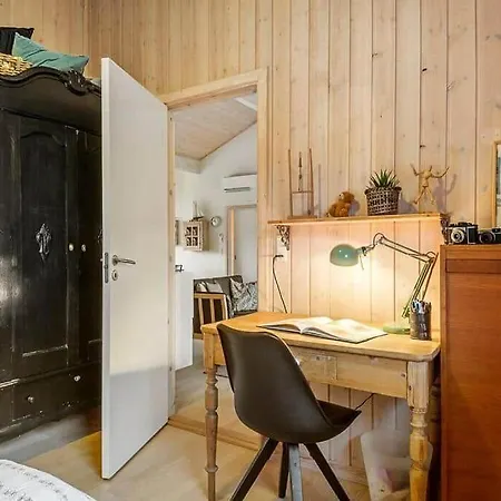 Bl1022-saltum-nordvestvej-26 بيت للعطل